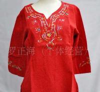 云南民族服飾上衣批發(fā)指南 在世界工廠網(wǎng)掘金民族文化寶藏